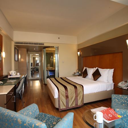 The Golkonda Hotel Χιντεραμπάντ Δωμάτιο φωτογραφία