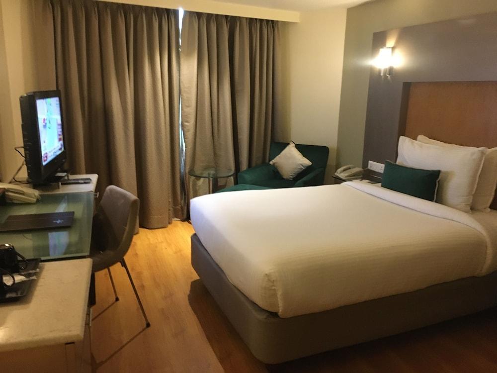 The Golkonda Hotel Χιντεραμπάντ Εξωτερικό φωτογραφία